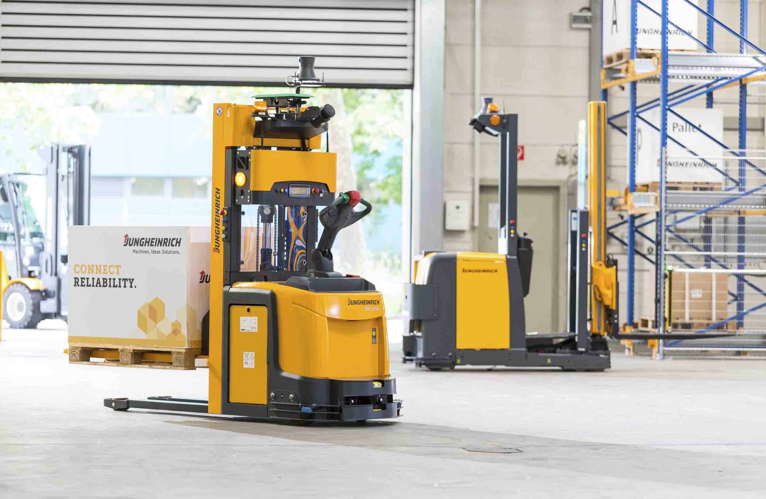 Automated Guided Vehicles - Material Handling Solutions - Span